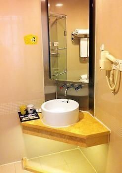 Home Inn Binzhou Екстер'єр фото